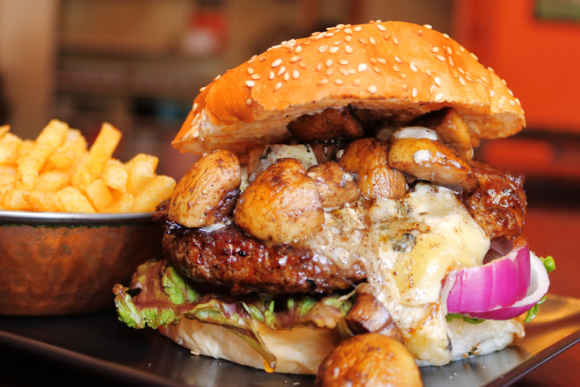 Mushroom & Cheddar Cheese Burger 1